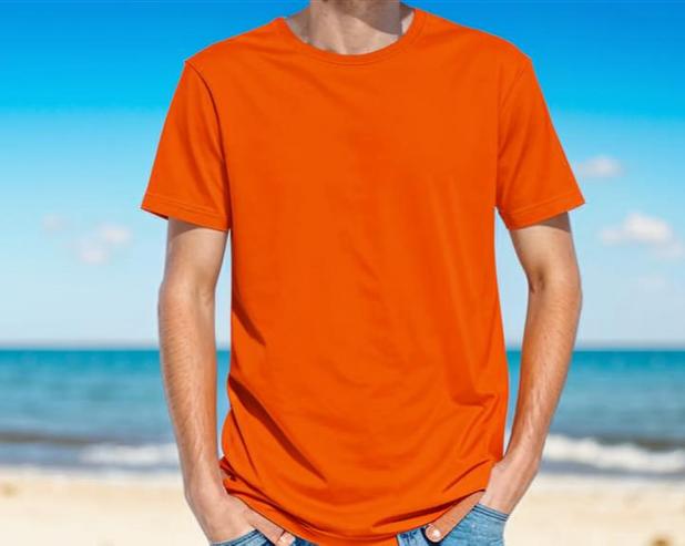Выбираем летнюю футболку: 10 мужских моделей на каждый день