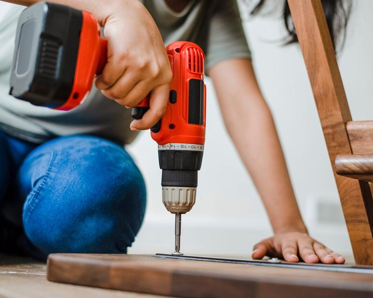 Подборка шуруповертов для дома стоимостью до 10000 рублей