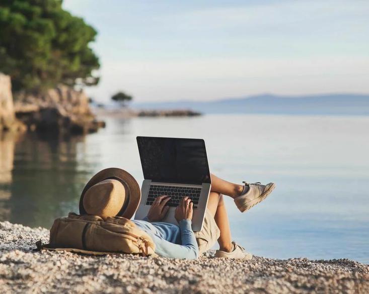 Популярные и легкие ультрабуки для путешествий в 2021г, которые можно купить на Aliexpress